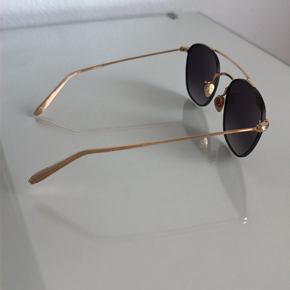 Krewe Earhart Matte Black and 24K Sunglasses - Picture 4 of 9